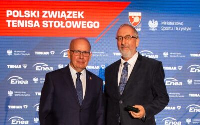 Złoty medal dla Jerzego Grycana od Polskiego Komitetu Olimpijskiego